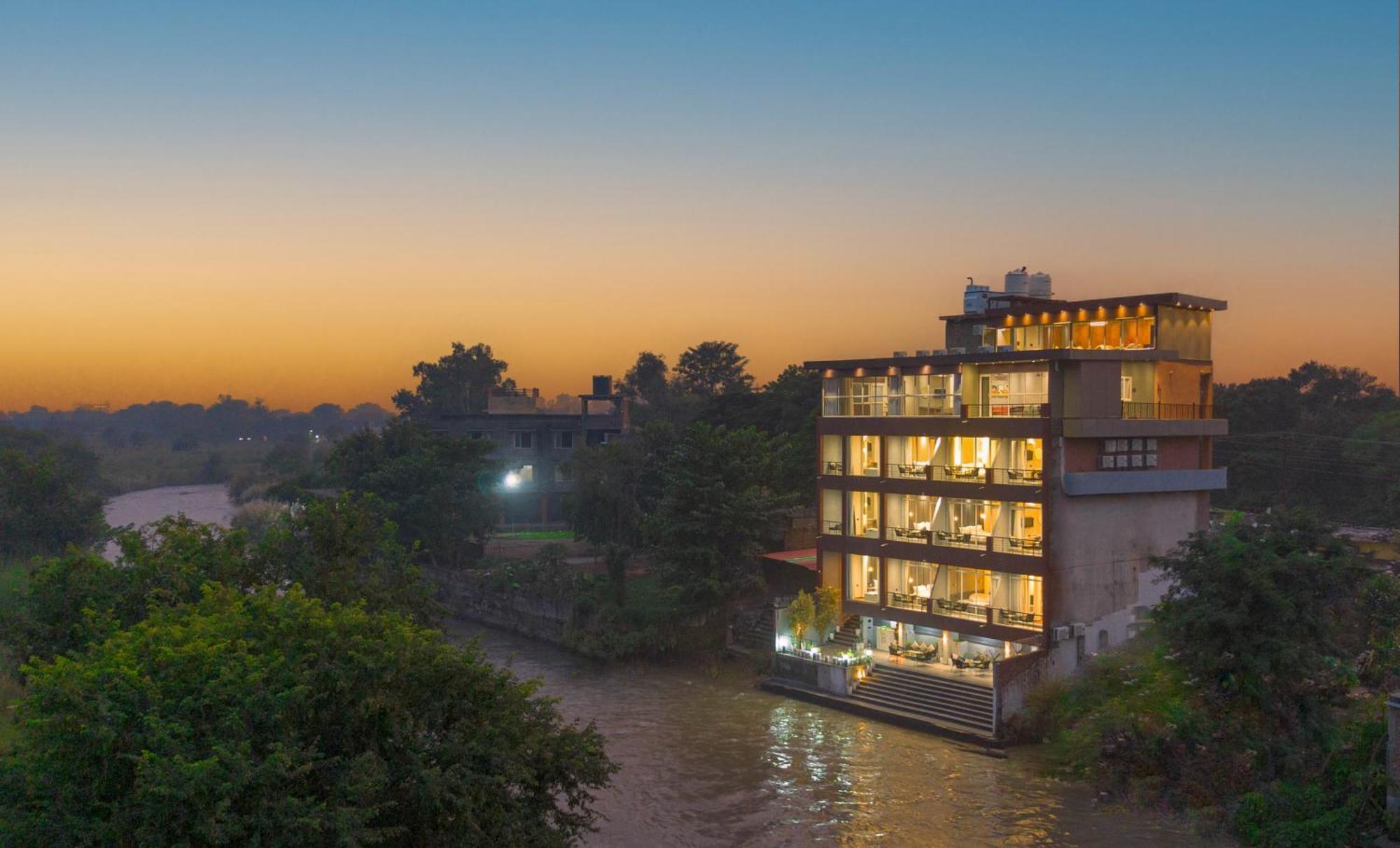 Sukoon By The Ganges - A Riverside Retreat Haridwār Eksteriør billede