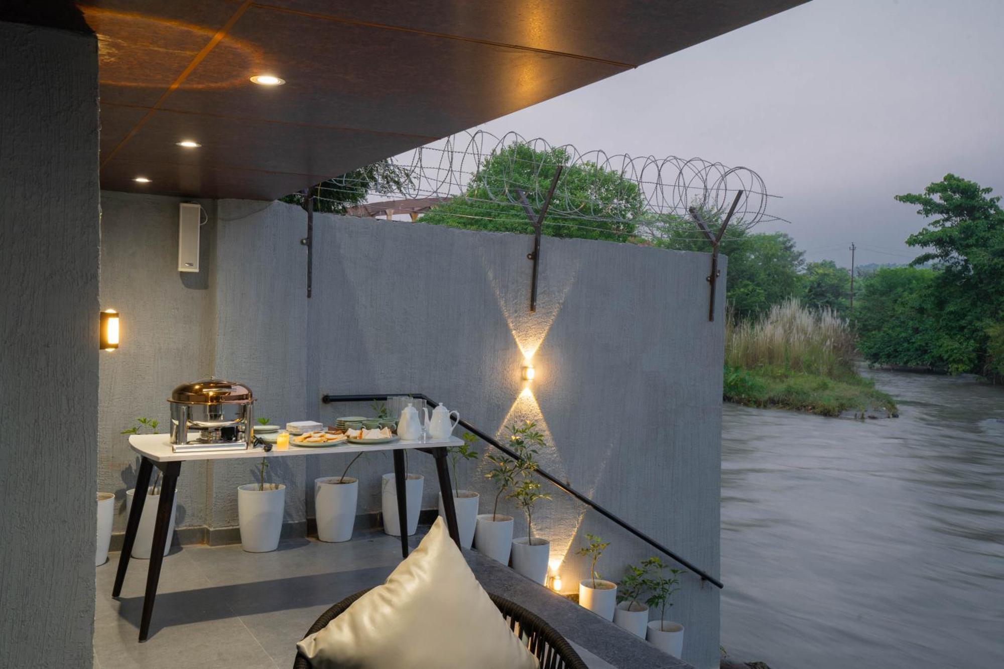 Sukoon By The Ganges - A Riverside Retreat Haridwār Eksteriør billede